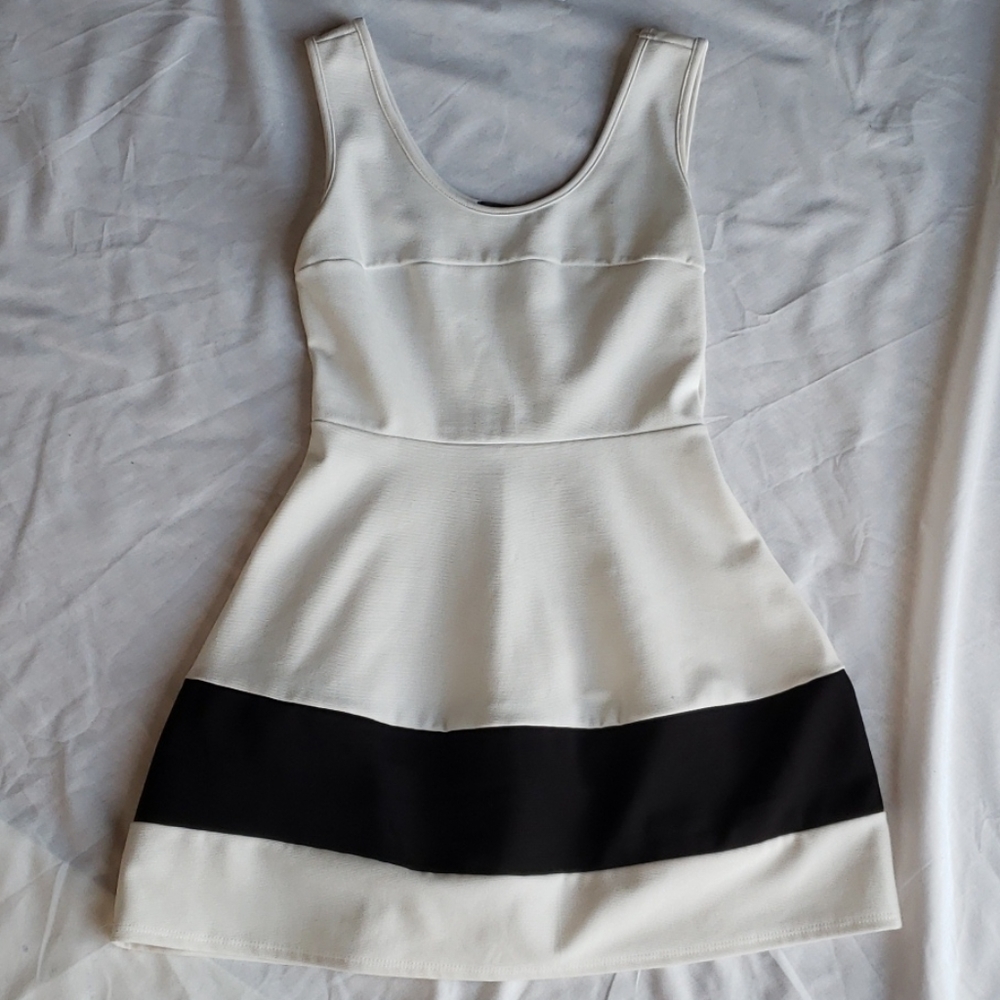 Finn & Clover Summer Dress (No size, fits like S)